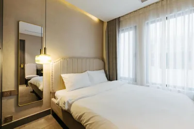 슈페리어 퀸룸 — The ChanhSa - Indochine Stay near Train Street